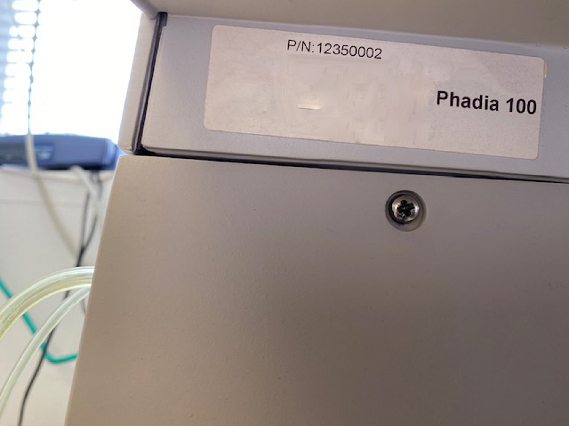 Foto Verwendet THERMO FISHER SCIENTIFIC Phadia 100 Zum Verkauf