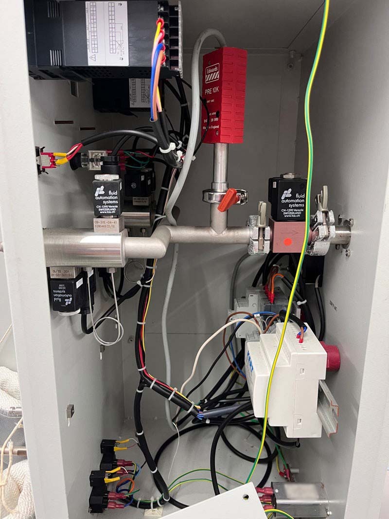 Photo Utilisé THERMO FISHER SCIENTIFIC Surfer À vendre