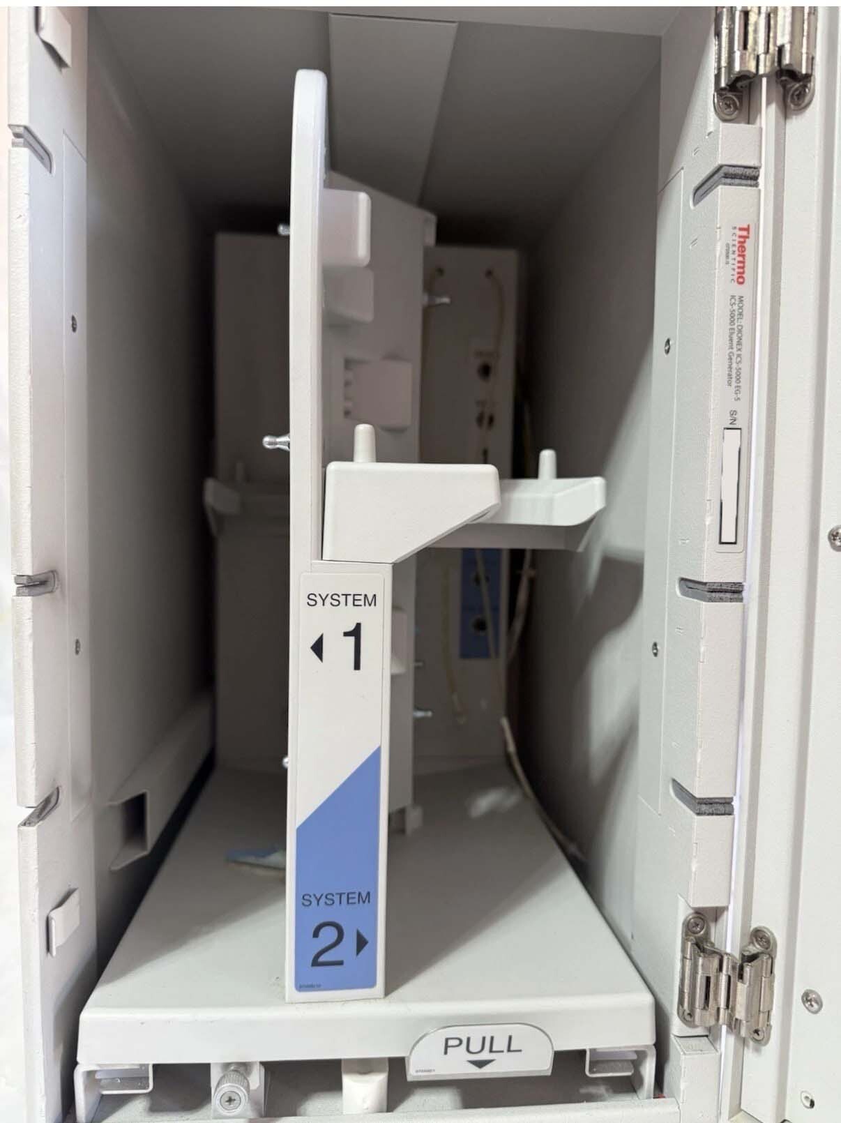 Photo Used THERMO FISHER Dionex ICS-5000 EG For Sale
