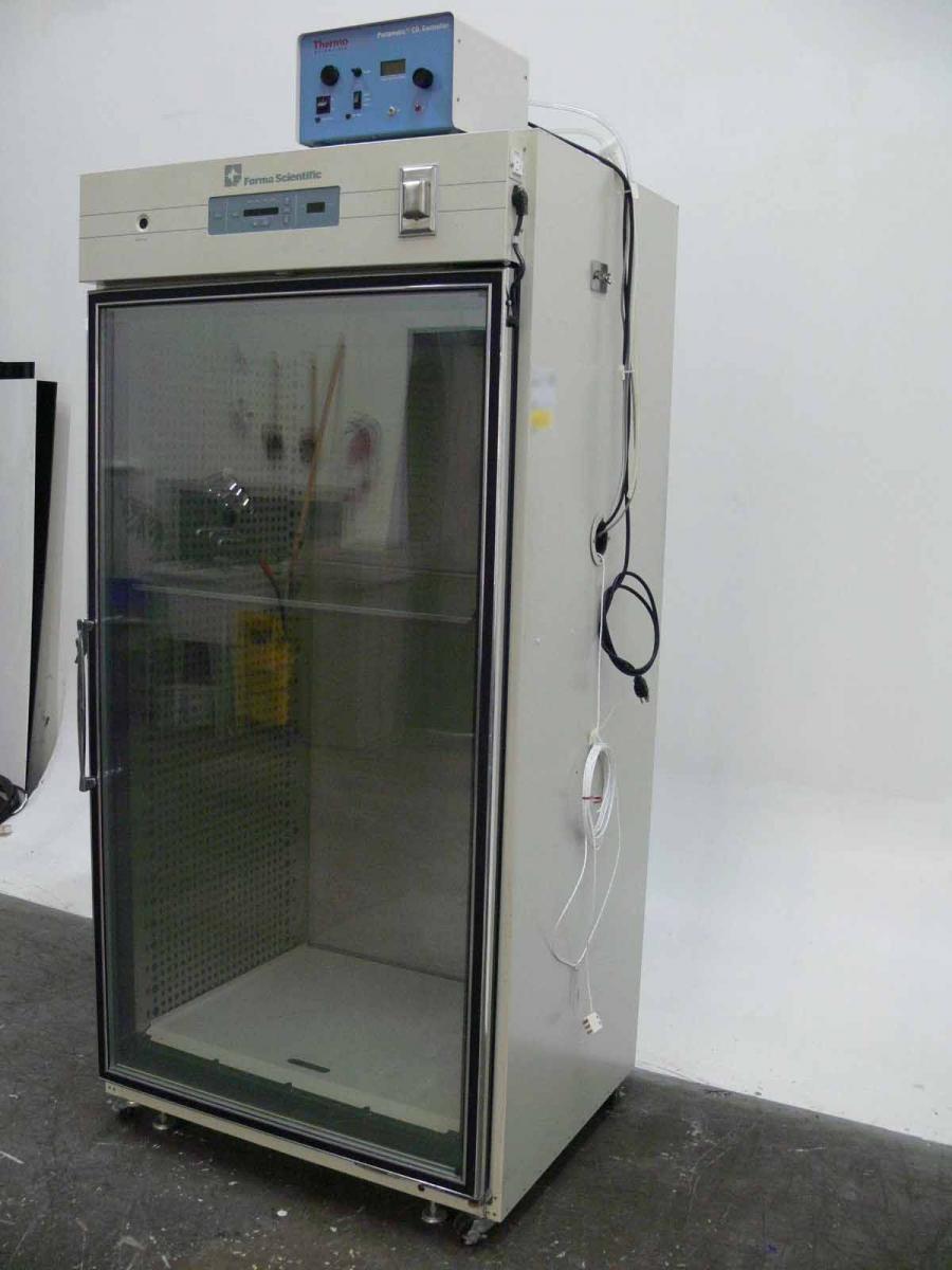 Photo Used THERMO FORMA 3960 For Sale