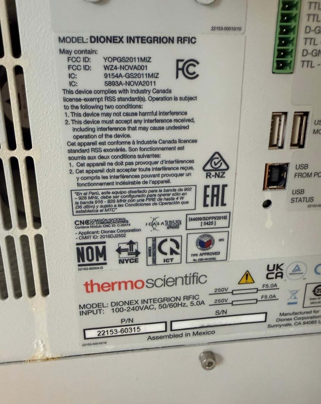 Photo Used THERMO SCIENTIFIC / DIONEX Integrion For Sale