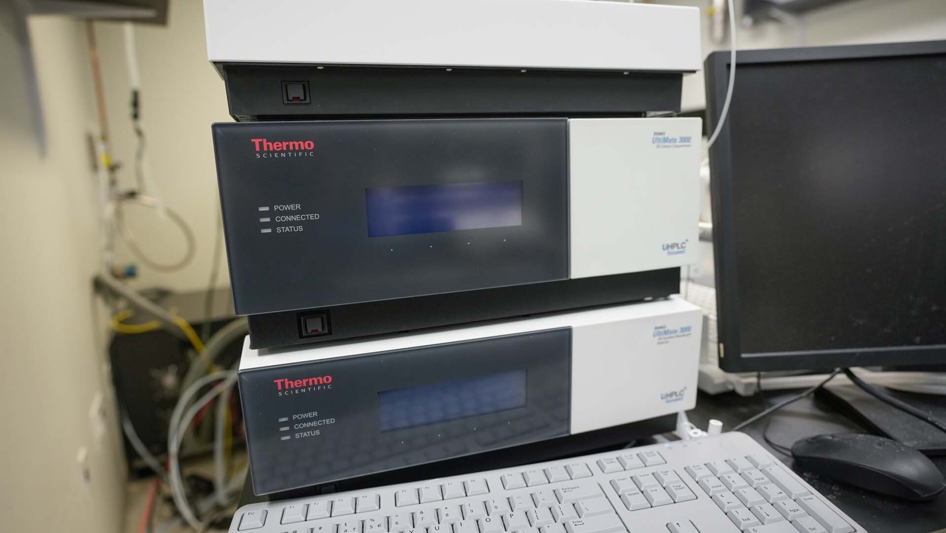 图为 已使用的 THERMO SCIENTIFIC / DIONEX Ultimate 3000 待售