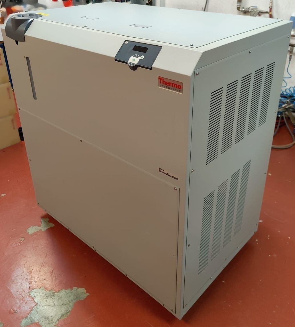 사진 사용됨 THERMO SCIENTIFIC NESLAB ThermoFlex 15000 판매용