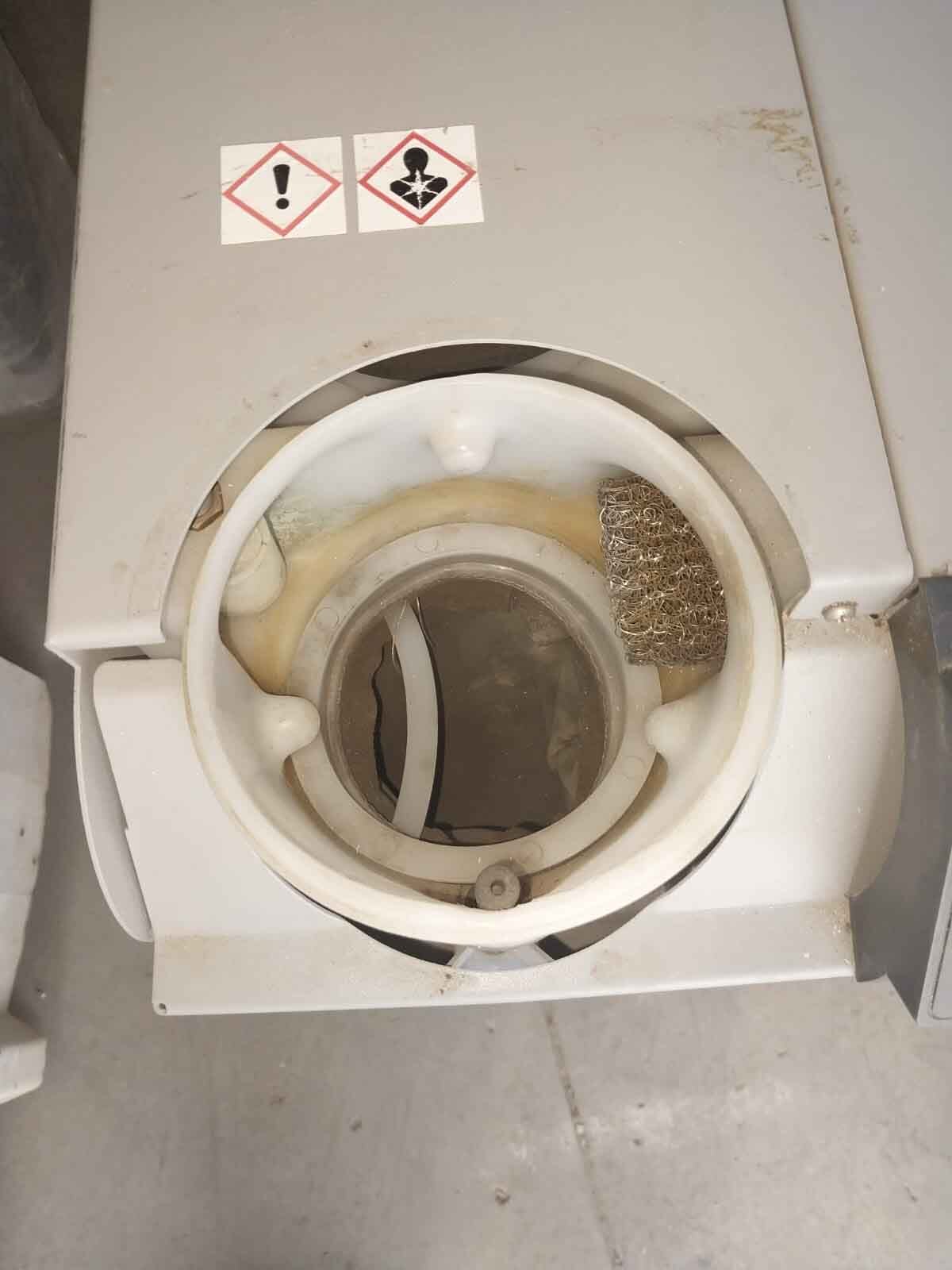 フォト（写真） 使用される THERMO SCIENTIFIC NESLAB ThermoFlex 900 販売のために