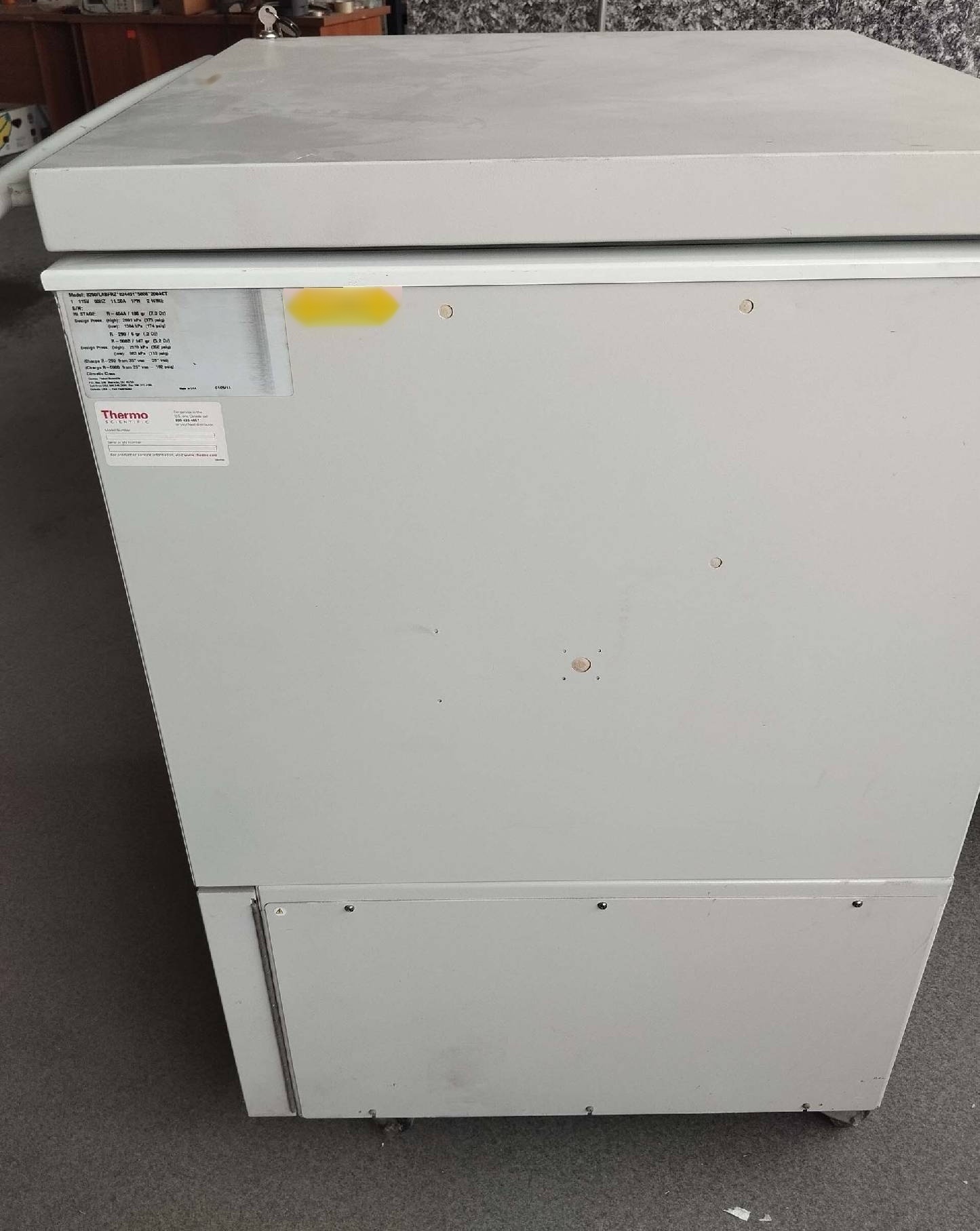 图为 已使用的 THERMO SCIENTIFIC 8250 / LABFRZ 待售