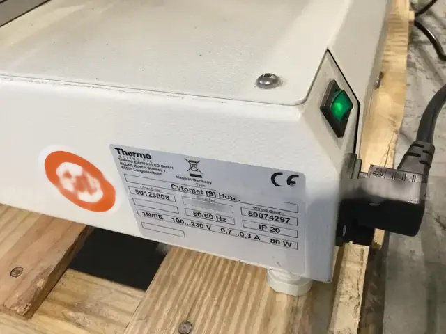 Foto Verwendet THERMO SCIENTIFIC Cytomat 9 Zum Verkauf