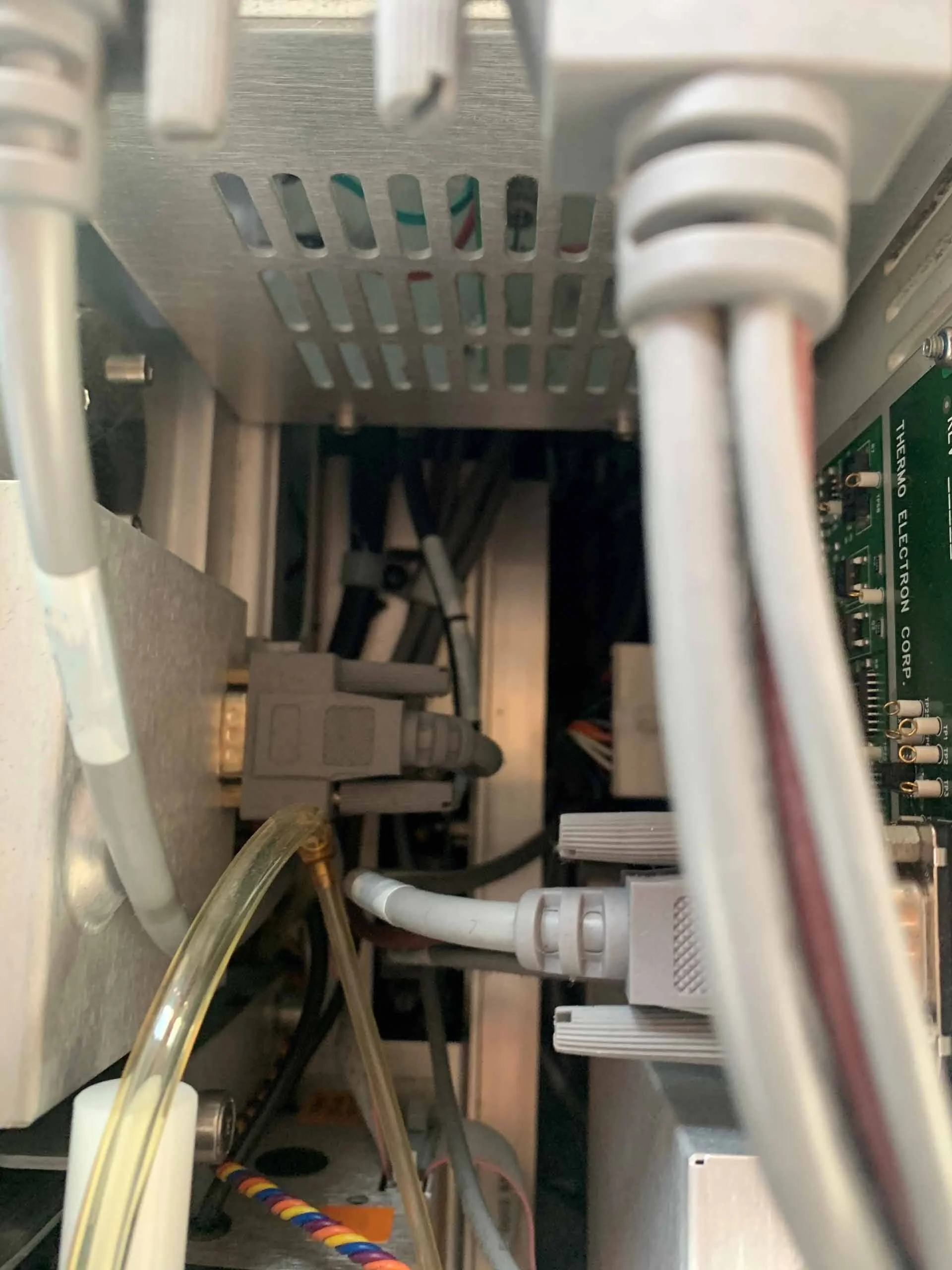 THERMO SCIENTIFIC Trace DSQ II Spectrometer used for sale THERMO SCIENTIFIC Trace DSQ II Spectrometer used for sale