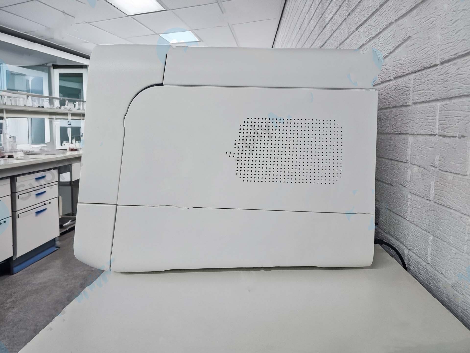 圖為 已使用的 THERMO SCIENTIFIC Ion Chef 待售