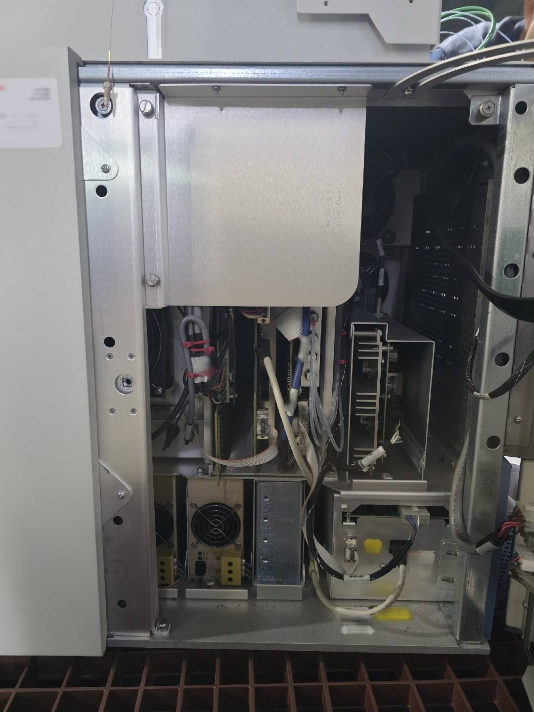 Foto Verwendet THERMO SCIENTIFIC LTQ XL Zum Verkauf