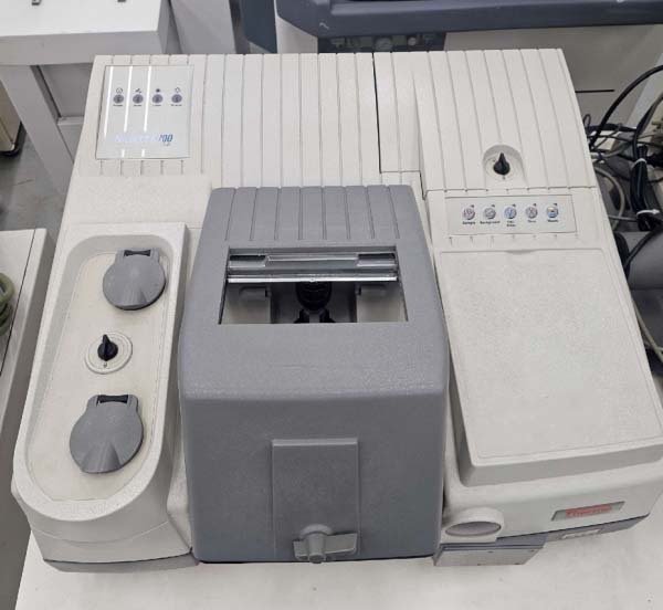 图为 已使用的 THERMO SCIENTIFIC Nicolet 6700 待售
