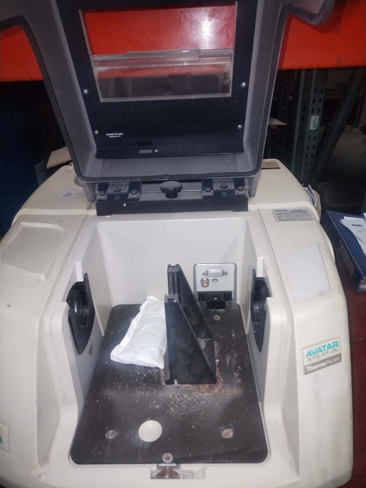 圖為 已使用的 THERMO SCIENTIFIC Nicolet AVATAR 370 待售