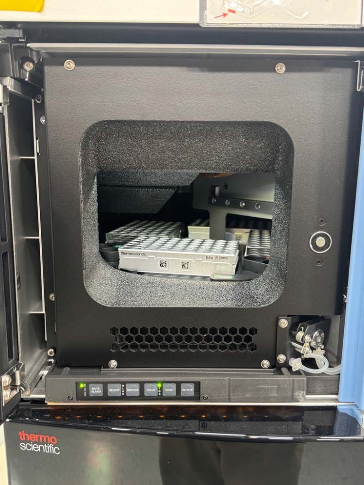Photo Used THERMO SCIENTIFIC Orbitrap Exploris 480 For Sale