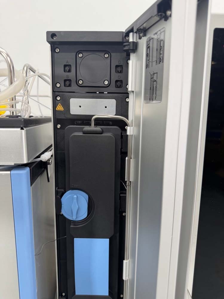 Photo Used THERMO SCIENTIFIC Orbitrap Exploris 480 For Sale