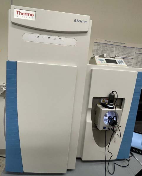 Photo Used THERMO SCIENTIFIC Q Exactive For Sale