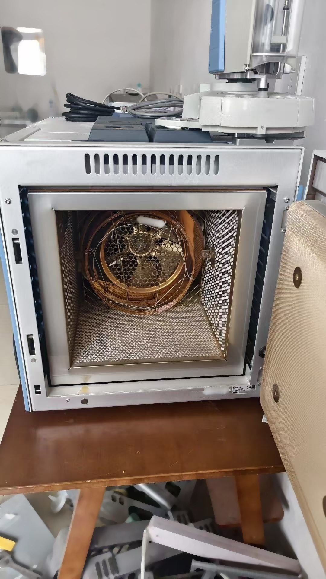 Foto Verwendet THERMO SCIENTIFIC Trace 1310 Zum Verkauf