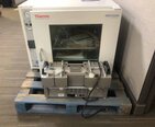 フォト（写真） 使用される THERMO SCIENTIFIC VT 6130M Vacutherm 販売のために