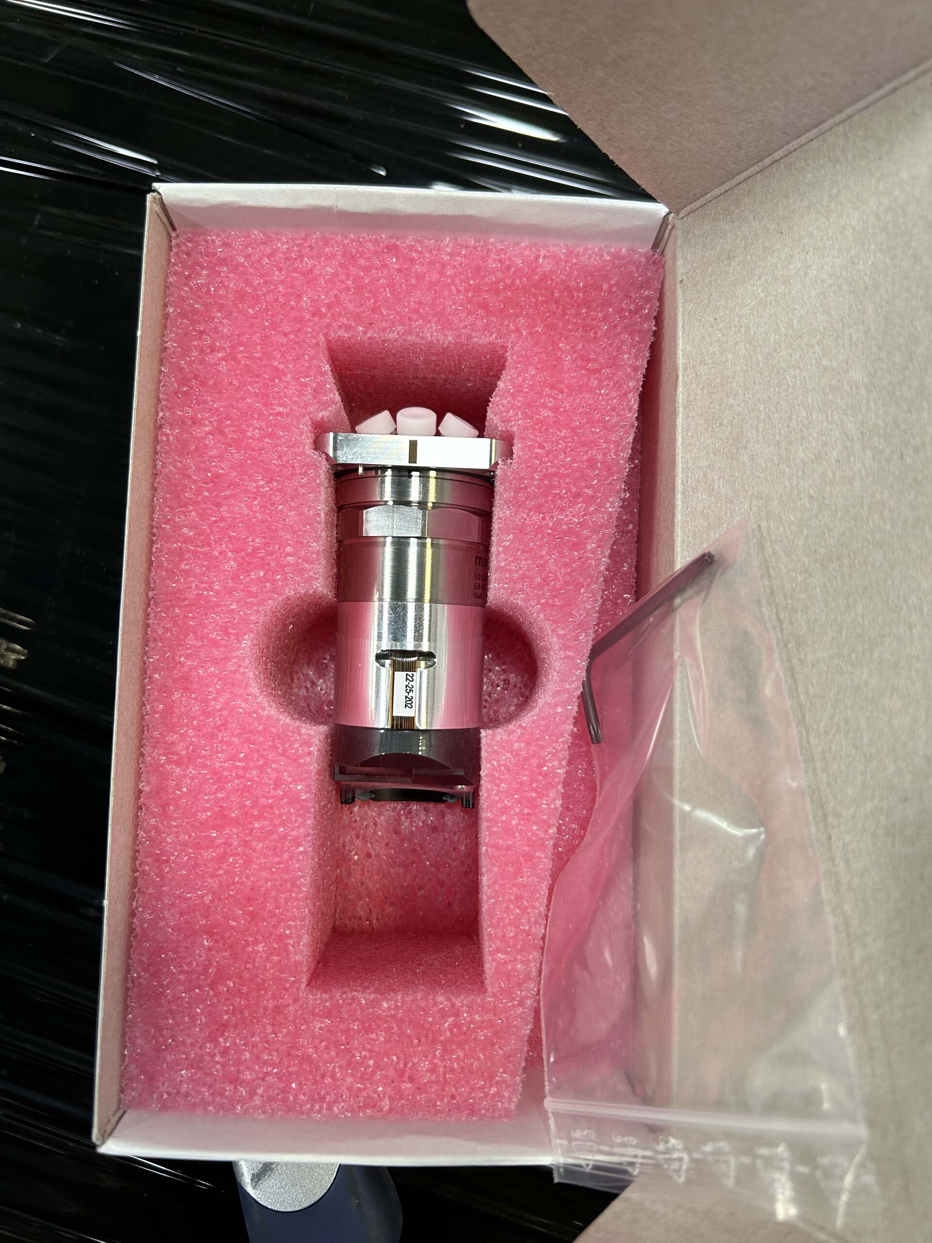 フォト（写真） 使用される THERMO SCIENTIFIC Vanquish 販売のために