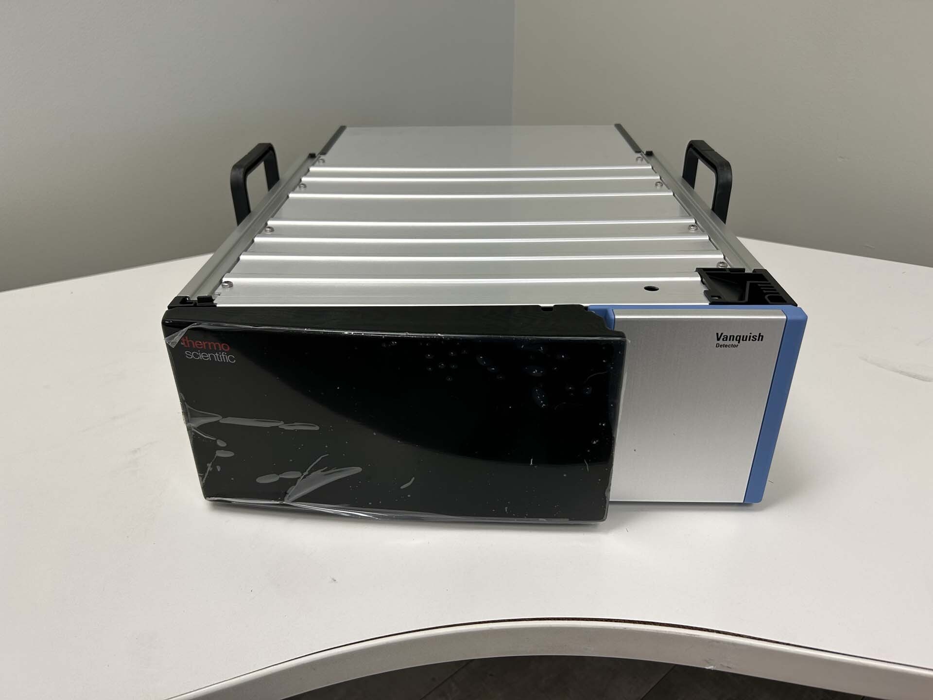 Foto Verwendet THERMO SCIENTIFIC VF-D40-A Zum Verkauf