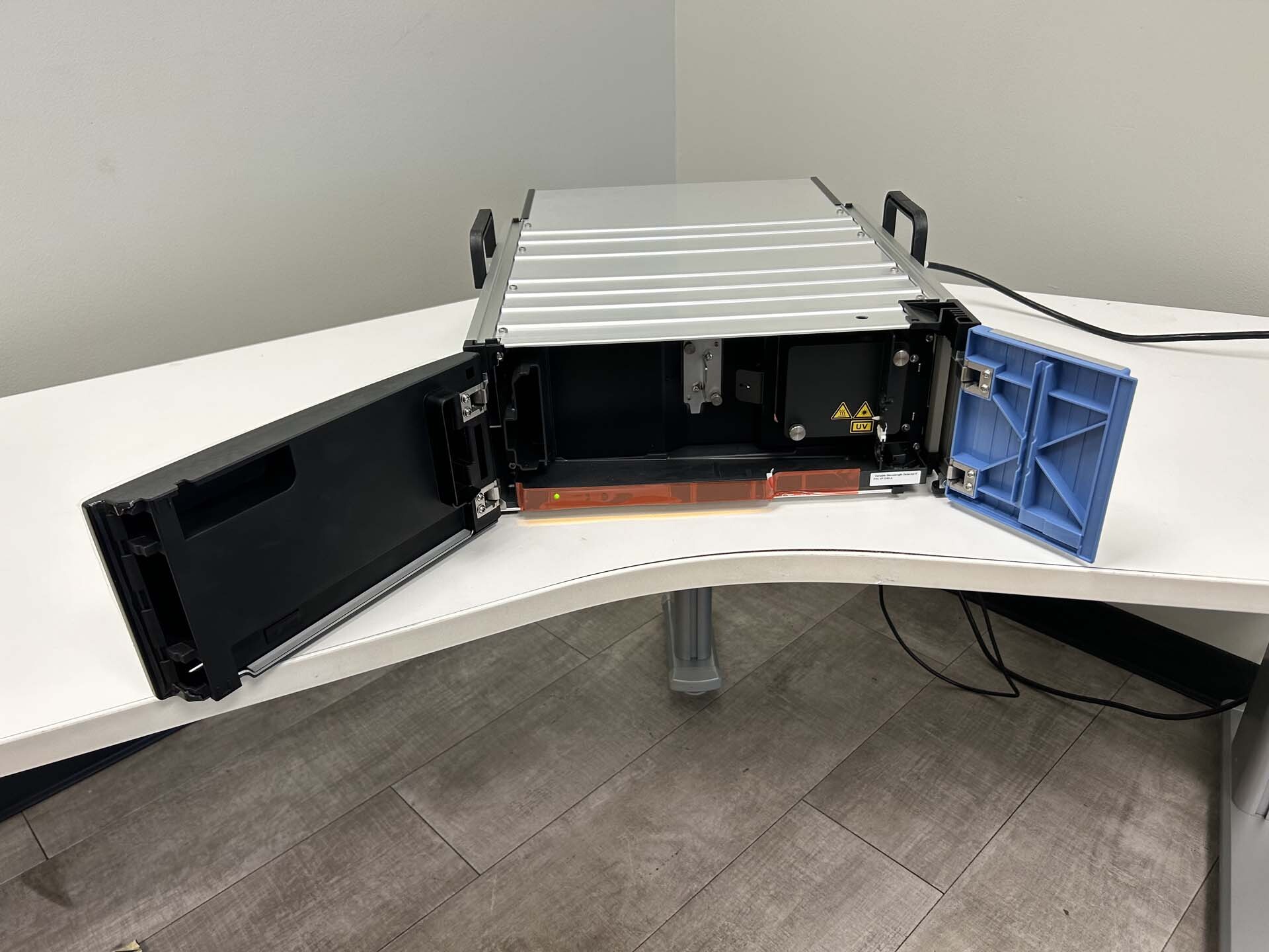 Foto Verwendet THERMO SCIENTIFIC VF-D40-A Zum Verkauf