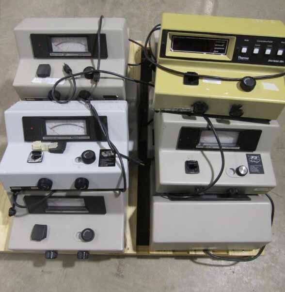 Photo Used THERMO SPECTRONICS Spectronic 20+ For Sale