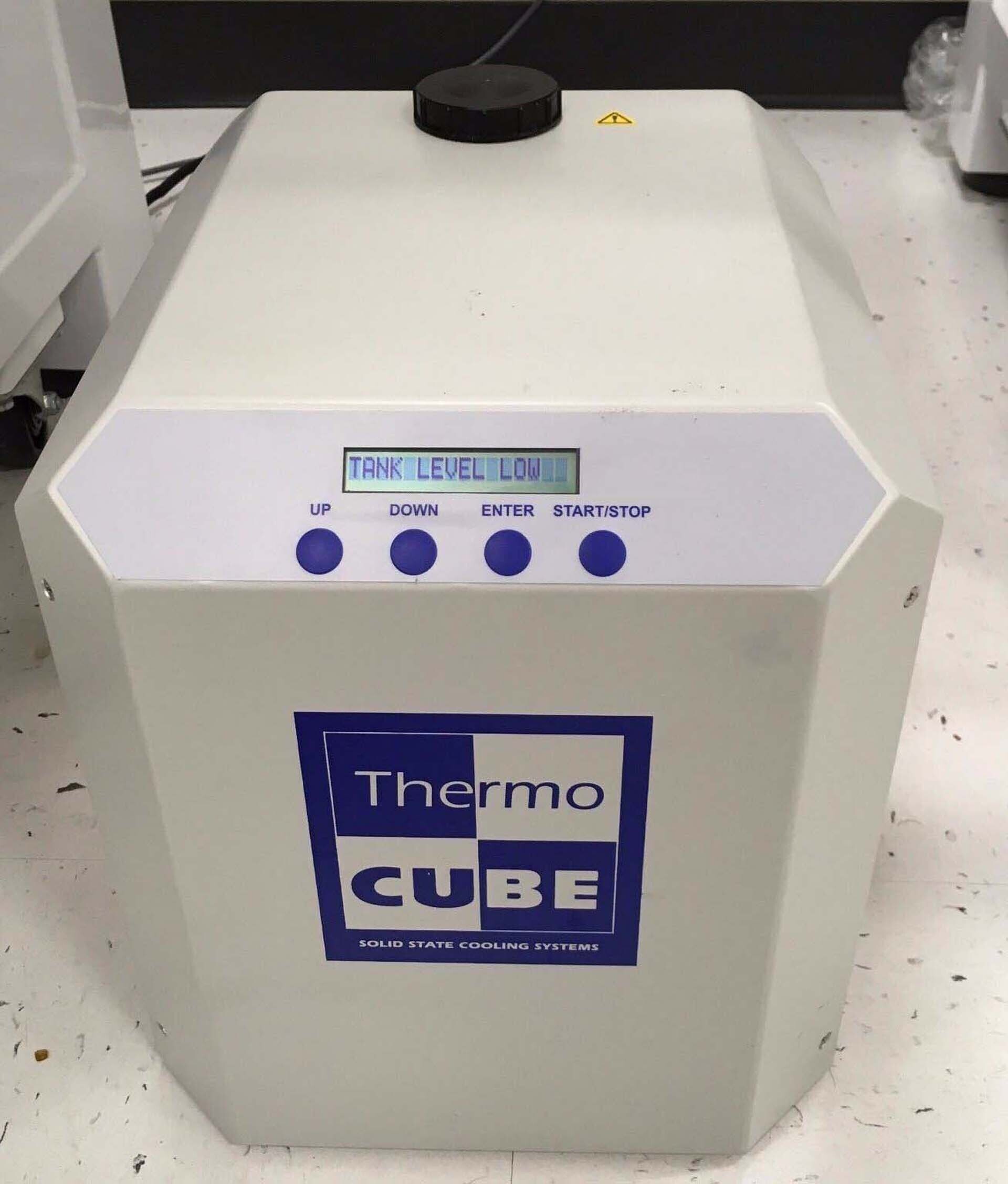 사진 사용됨 THERMOCUBE 10-300-1D-1-CP-LT-AR 판매용