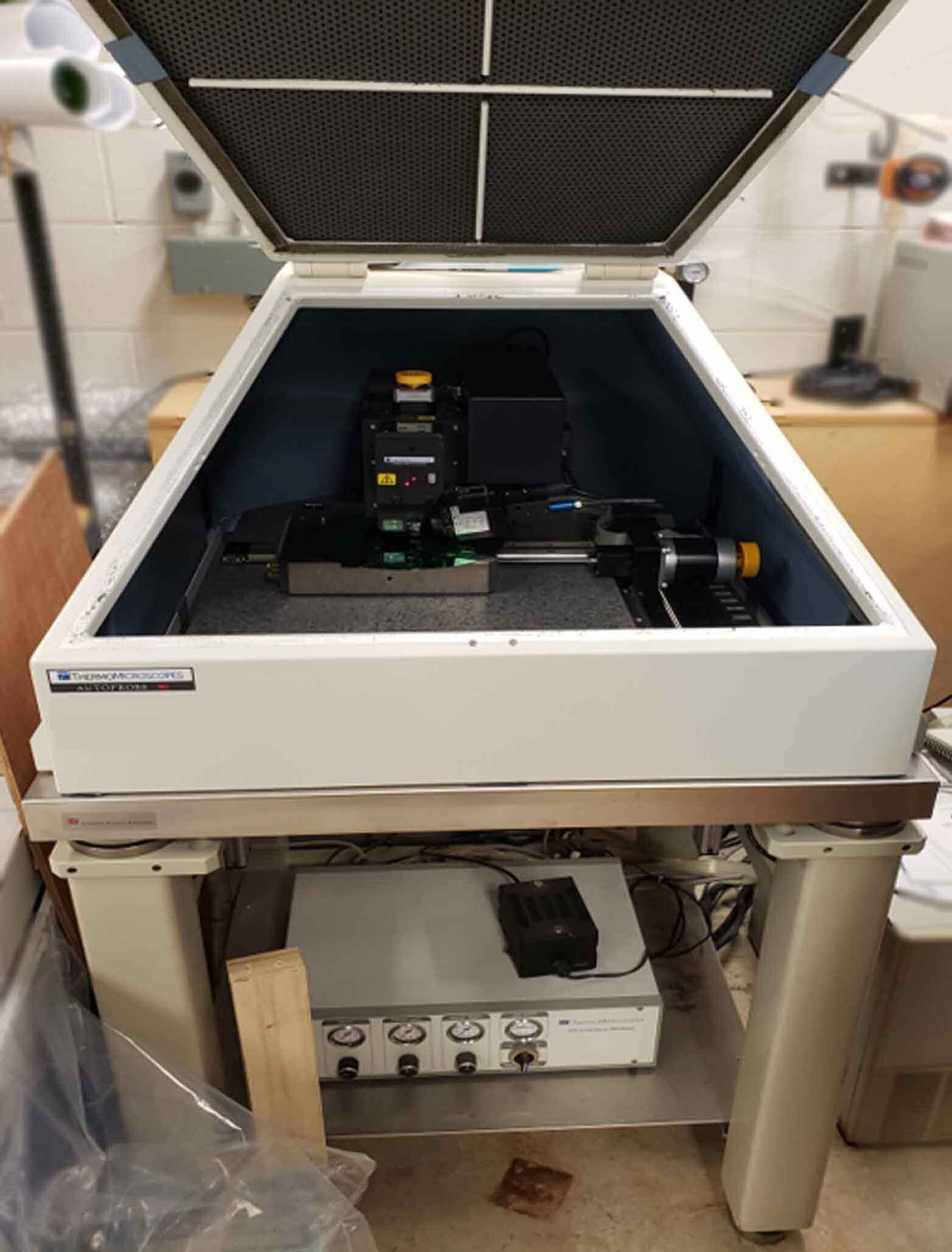 Foto Verwendet THERMOMICROSCOPES / BRUKER Autoprobe M5 Zum Verkauf