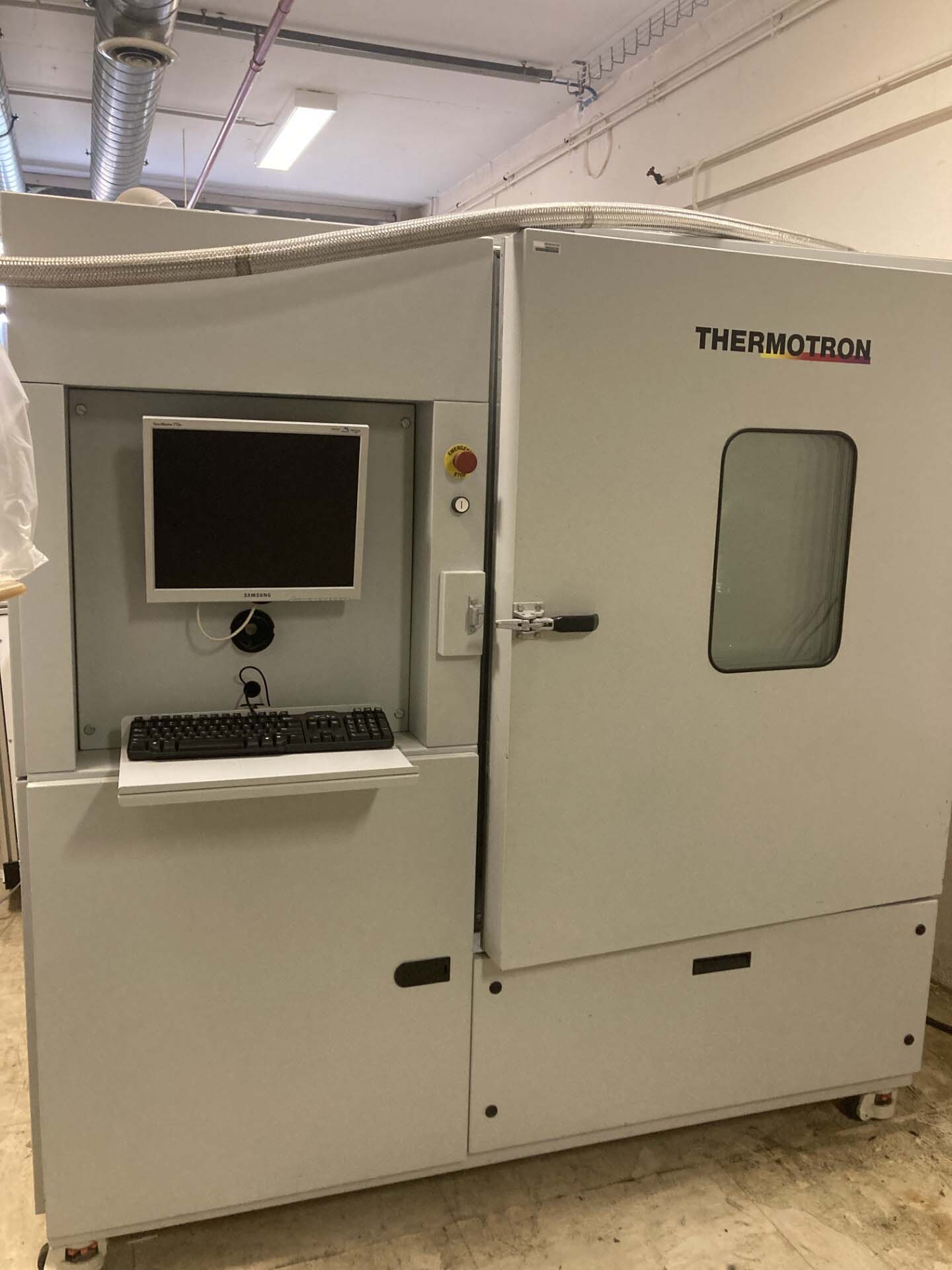 Foto Verwendet THERMOTRON AST-8 Zum Verkauf