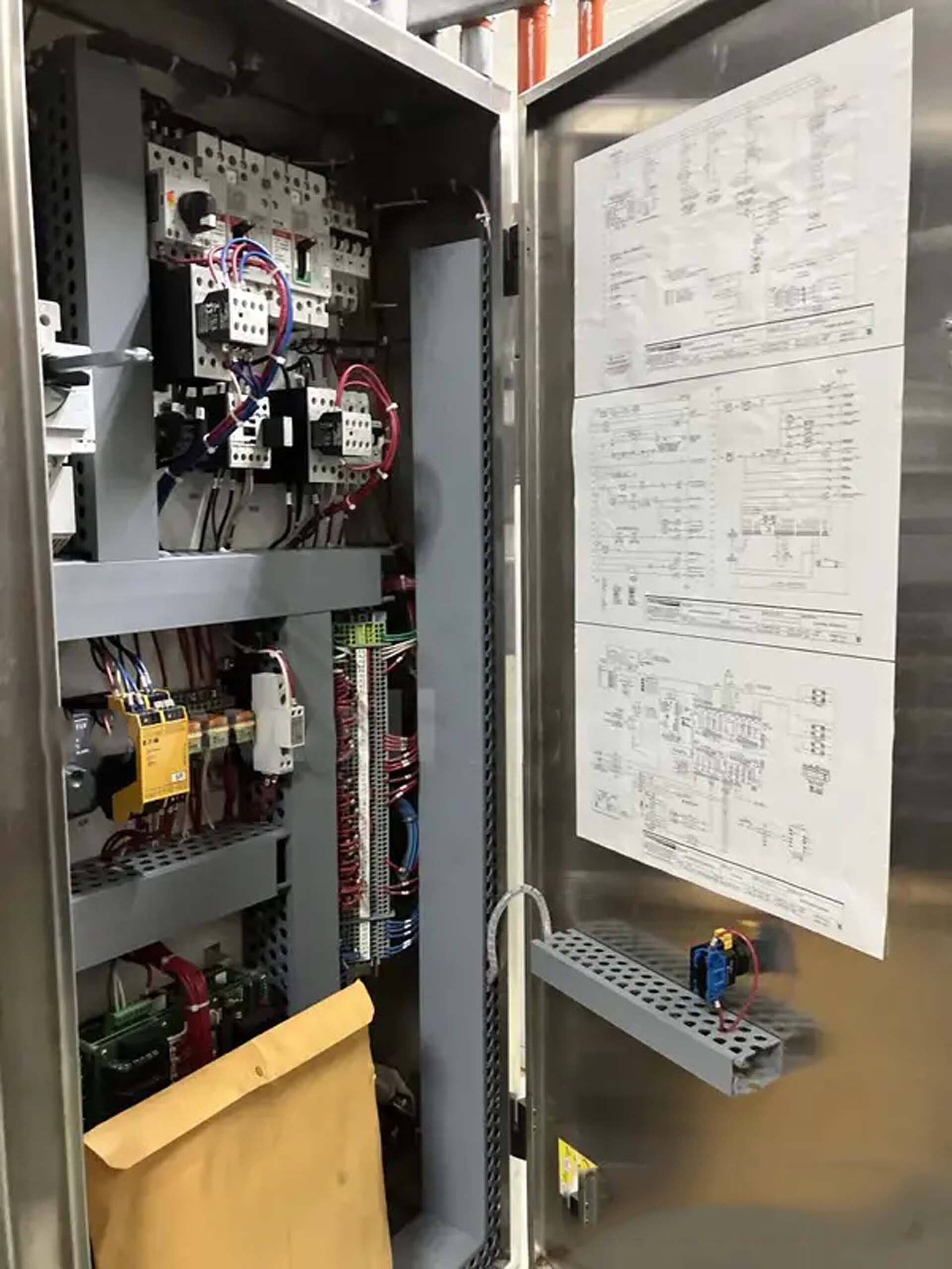 图为 已使用的 THERMOTRON FM-64-SS-5 待售