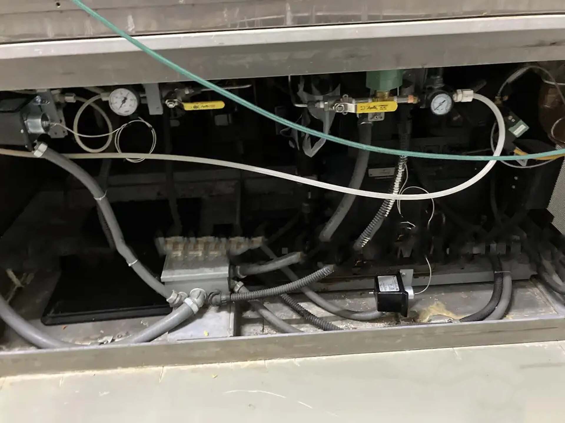 图为 已使用的 THERMOTRON FM-64-SS-5 待售