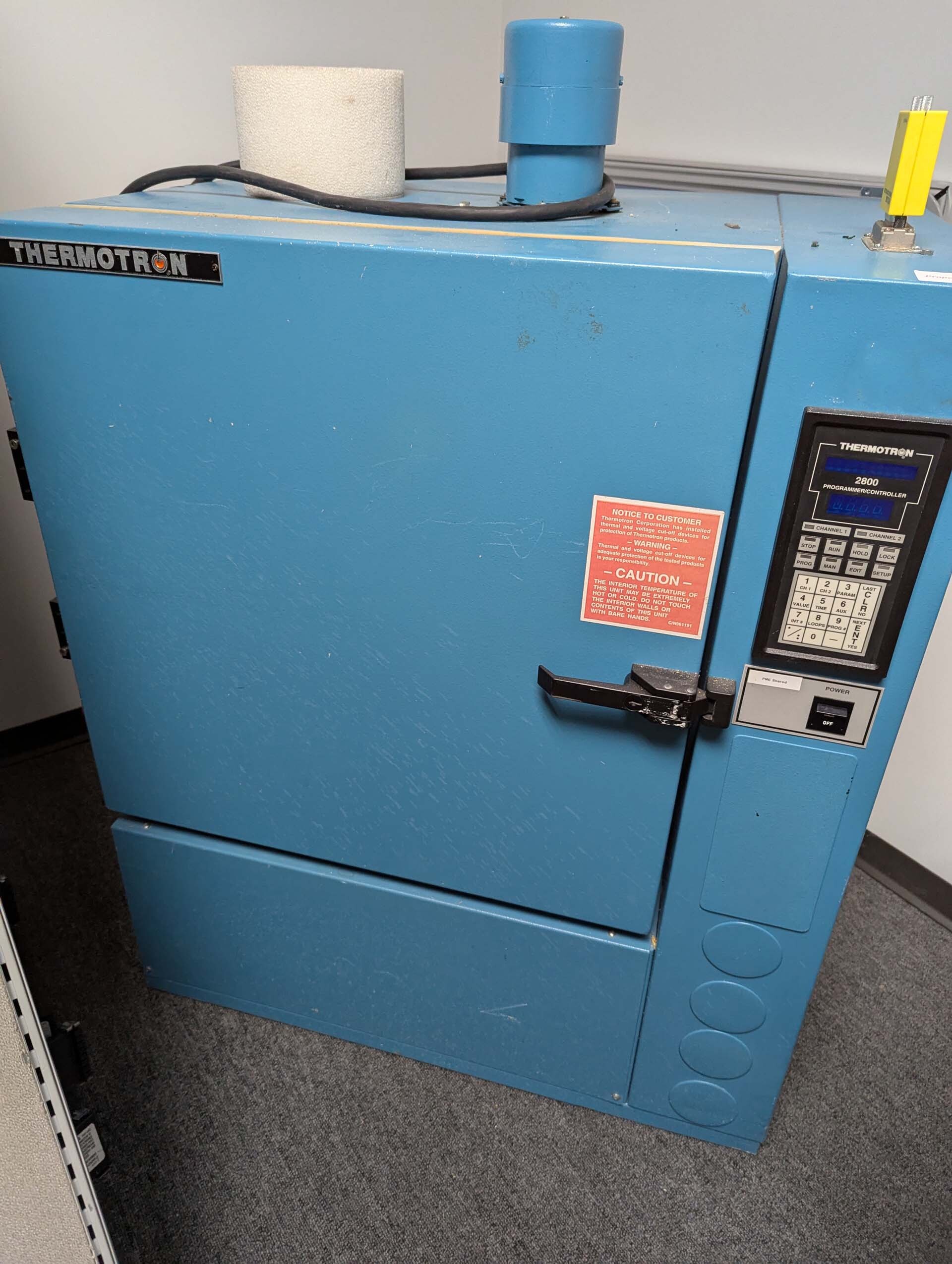 Foto Verwendet THERMOTRON S-1.2C Zum Verkauf