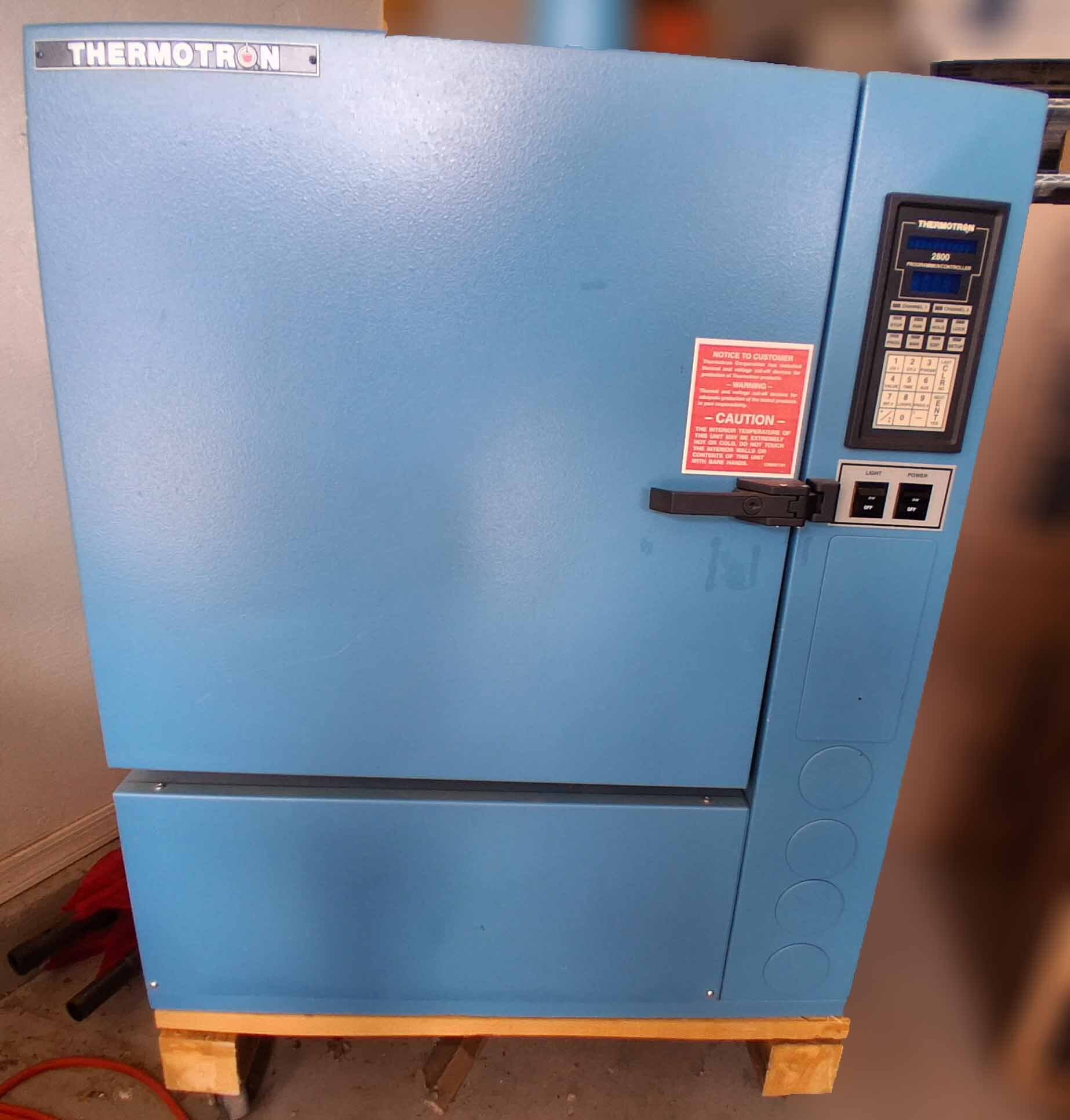 Photo Used THERMOTRON S-1.2C For Sale