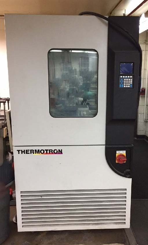 사진 사용됨 THERMOTRON S-16-7800 판매용