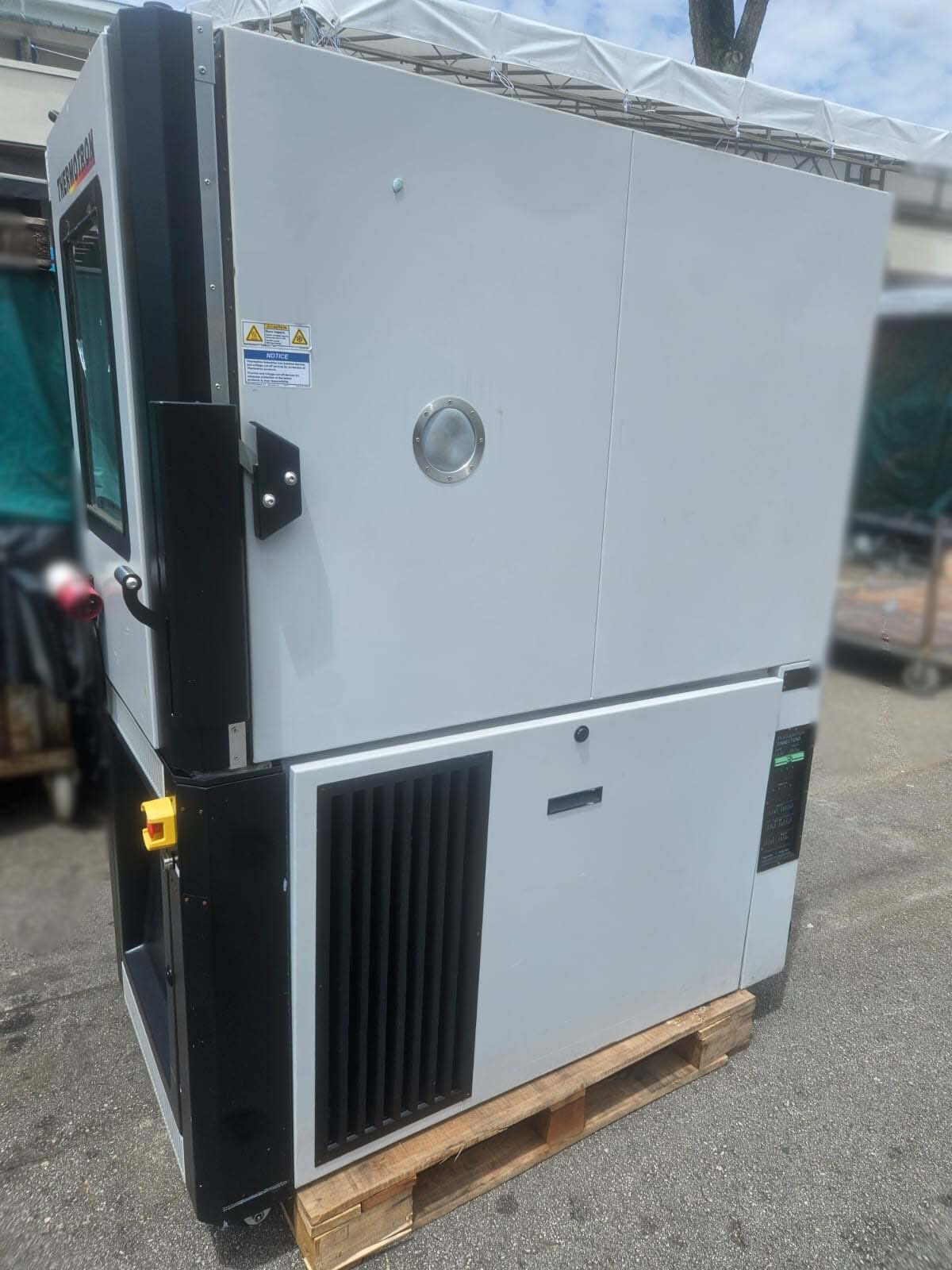圖為 已使用的 THERMOTRON S-16 待售