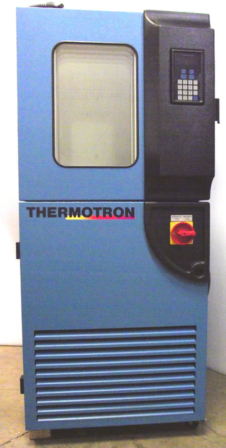 Foto Verwendet THERMOTRON S-4-3800 Zum Verkauf