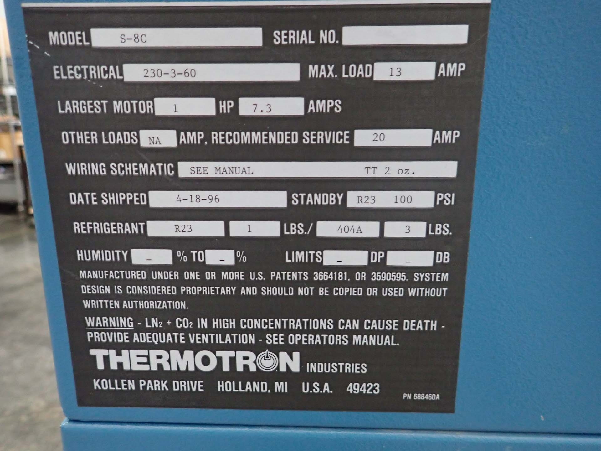 사진 사용됨 THERMOTRON S-8C 판매용