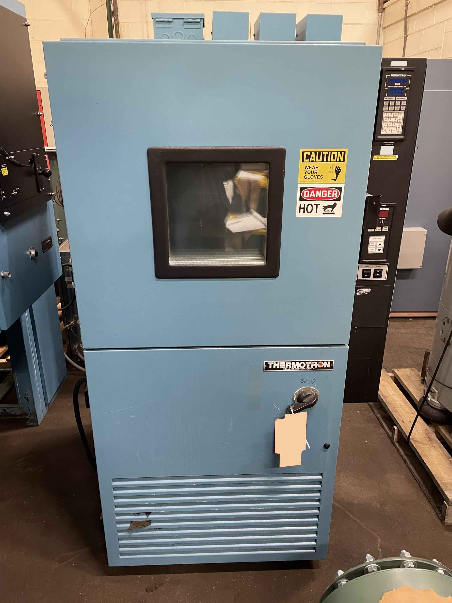 Photo Used THERMOTRON S-8C For Sale