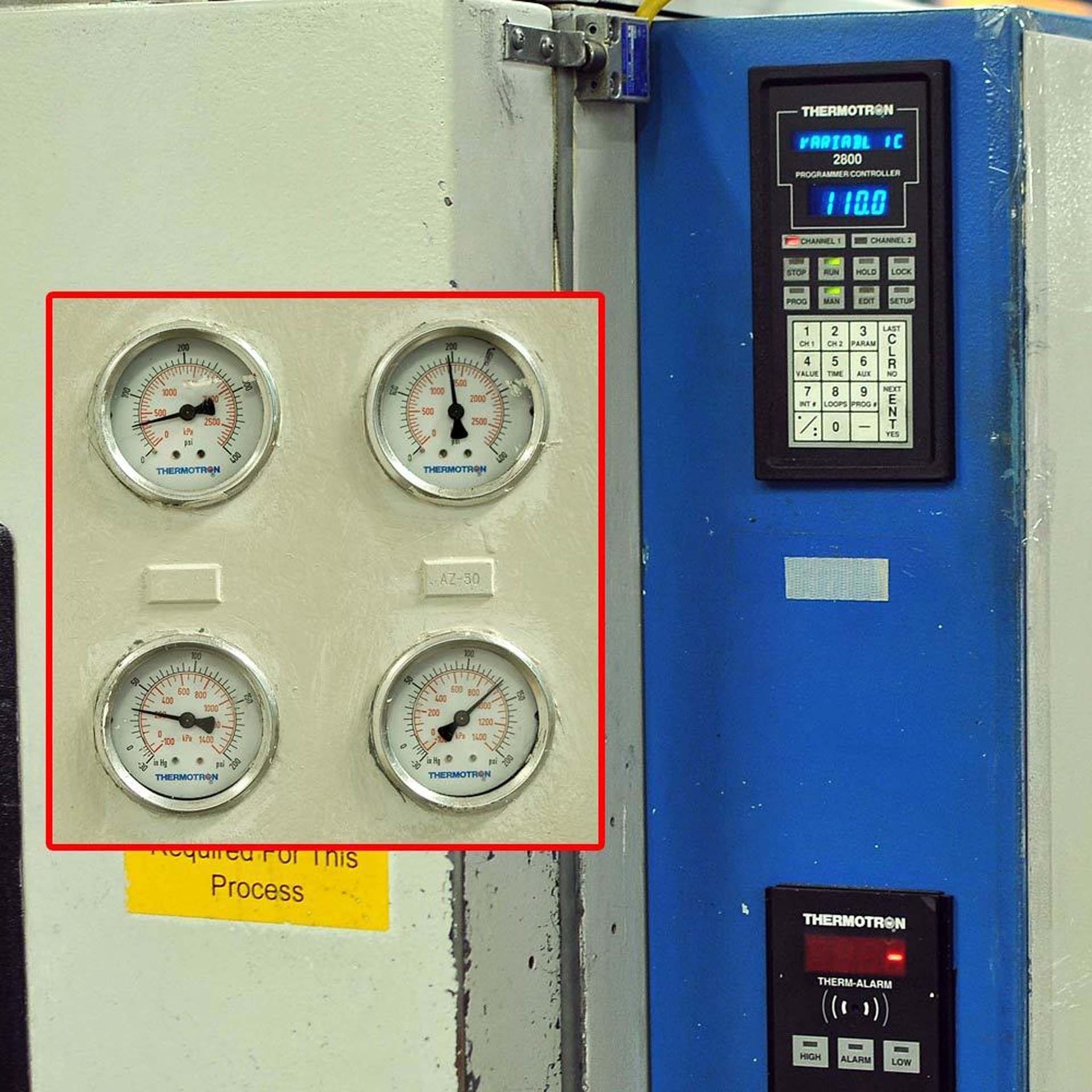 사진 사용됨 THERMOTRON S-8C 판매용