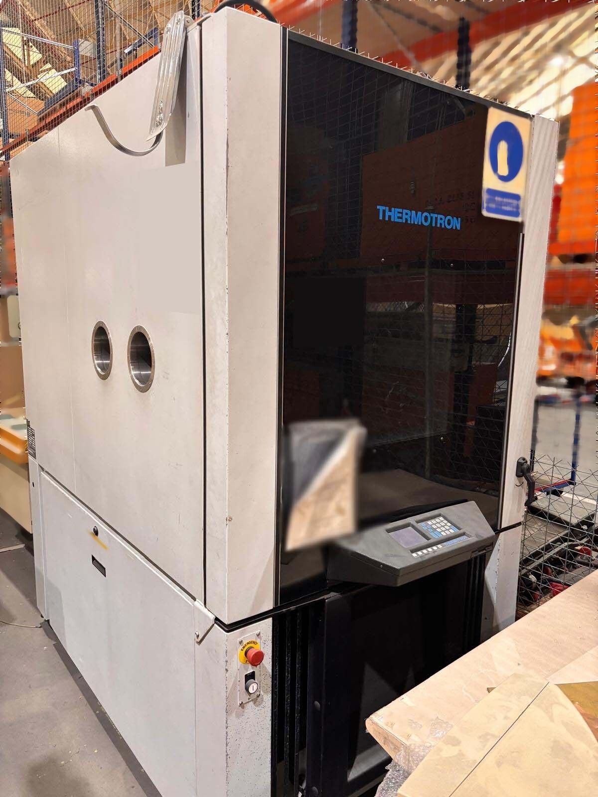 圖為 已使用的 THERMOTRON SE 1000-5-5 待售