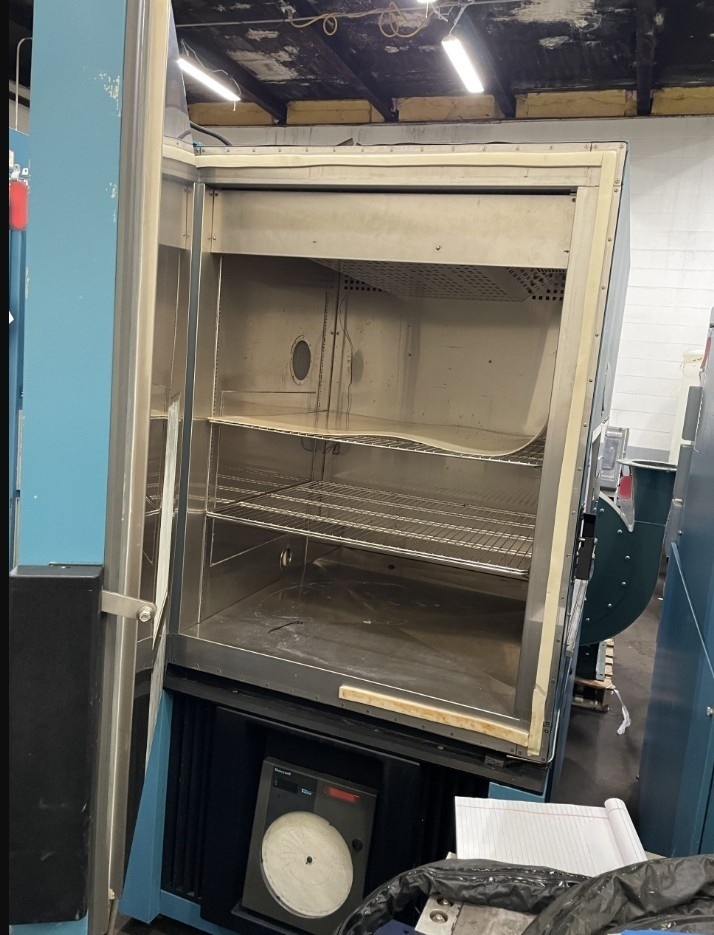 图为 已使用的 THERMOTRON SE-1200-5-5-S 待售