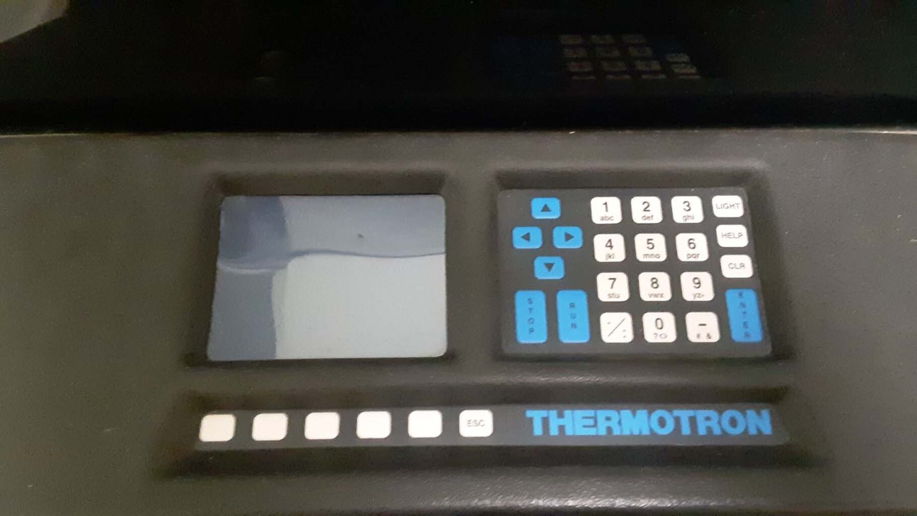 Photo Utilisé THERMOTRON SE 300-2-2 À vendre