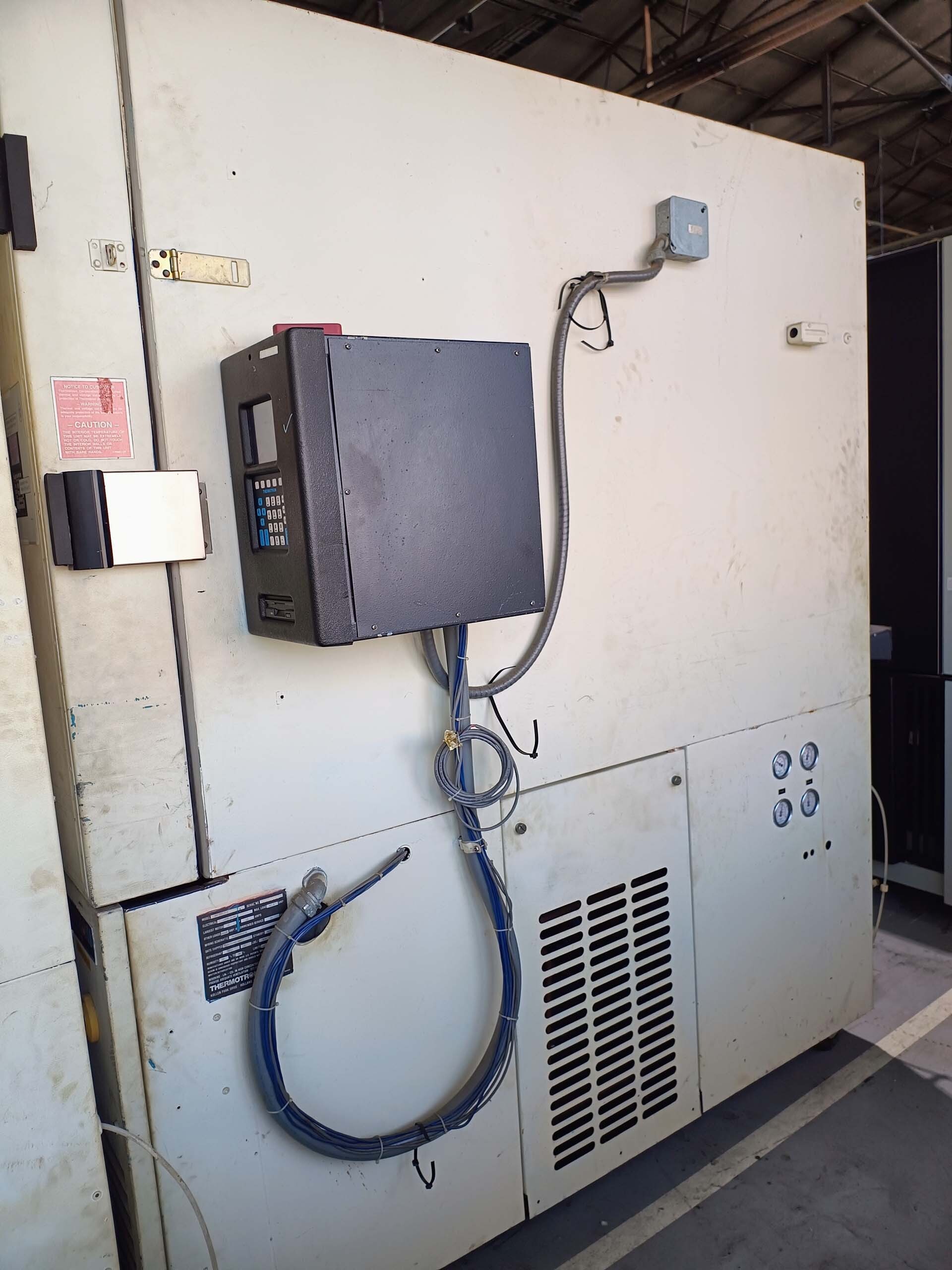 Photo Used THERMOTRON SM-35C-5-5 For Sale