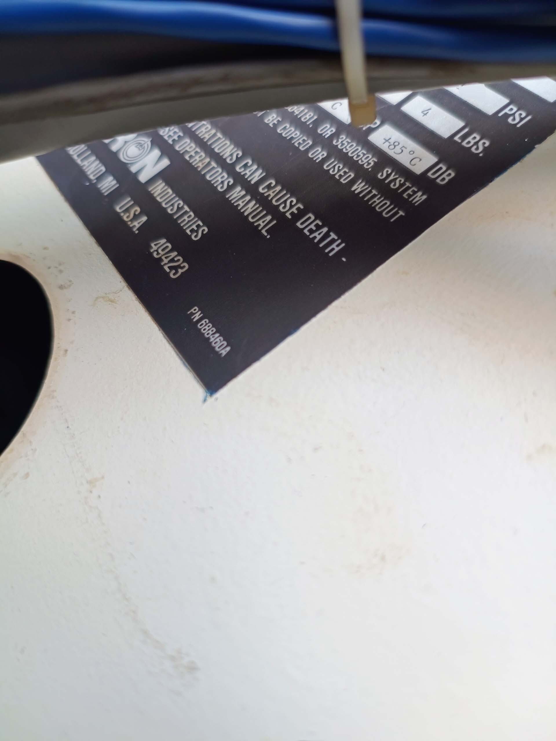 Photo Used THERMOTRON SM-35C-5-5 For Sale