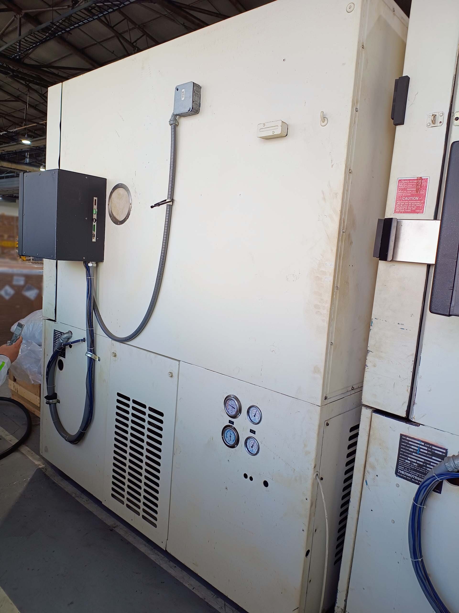Photo Used THERMOTRON SM-35C-5-5 For Sale