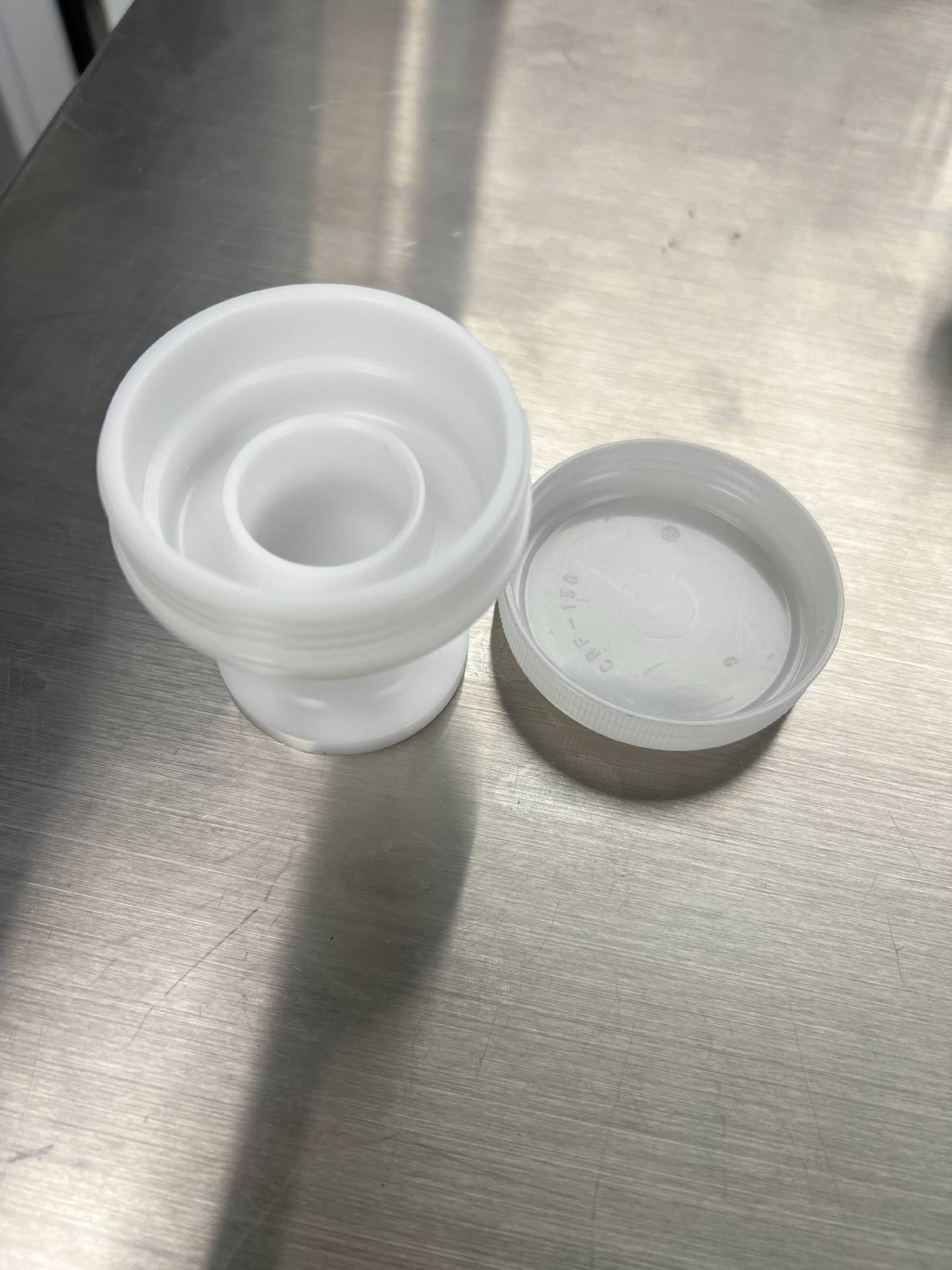 图为 已使用的 THINKY AR-100 待售