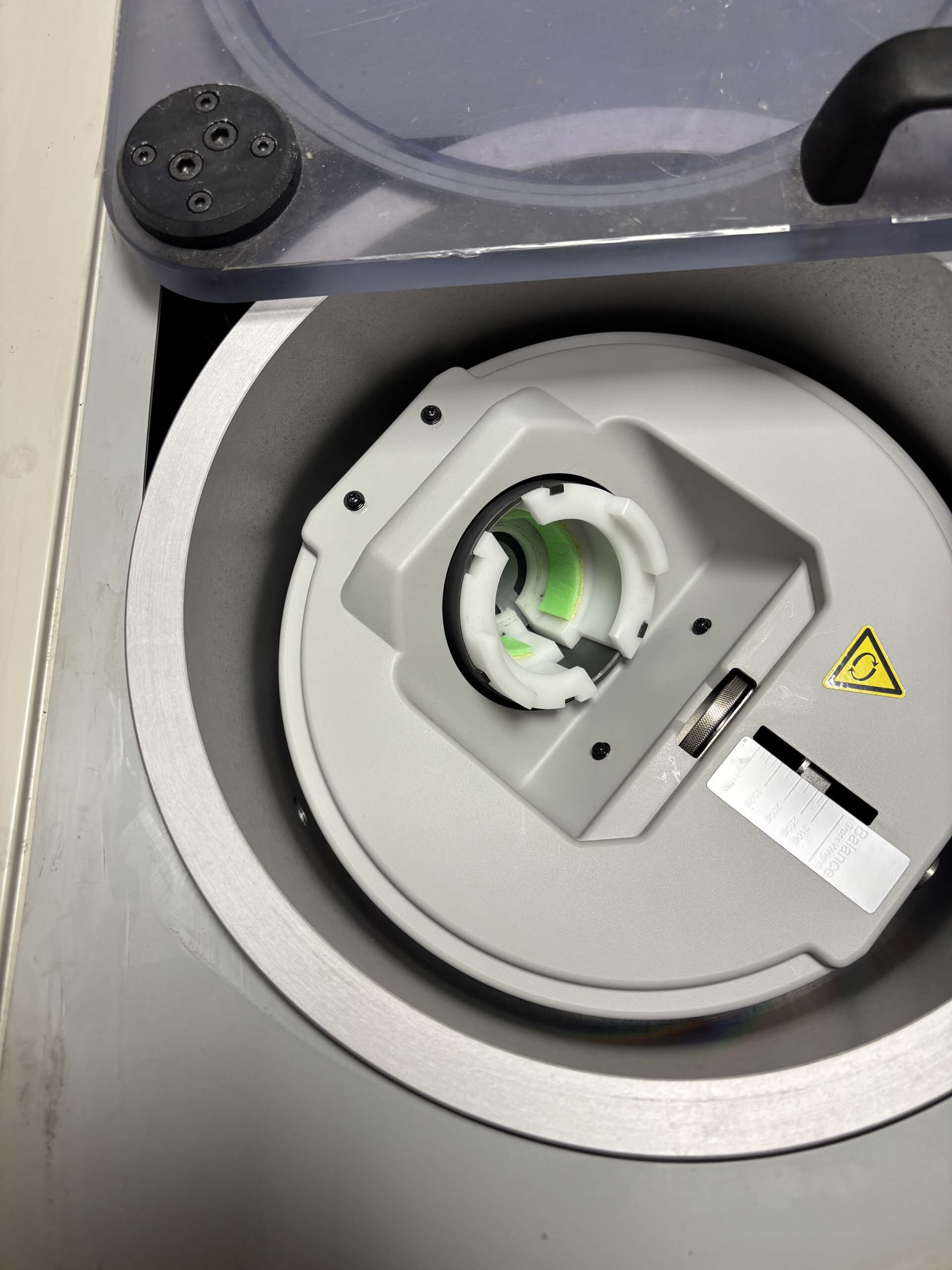 Foto Verwendet THINKY ARV-310P Zum Verkauf