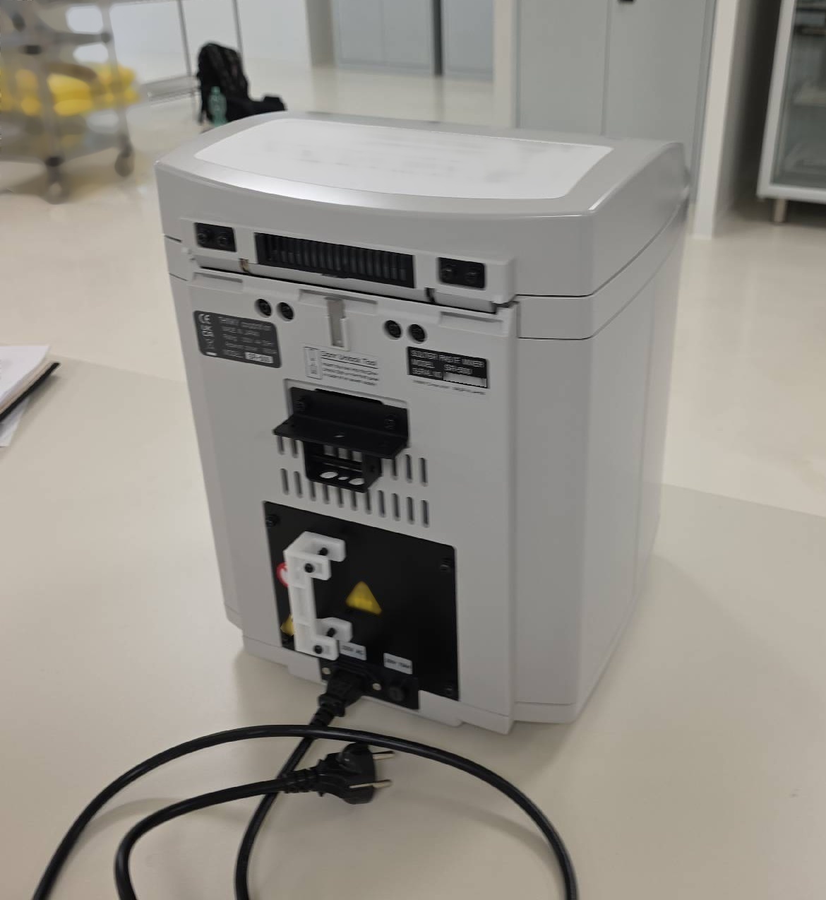 사진 사용됨 THINKY SR-500 판매용
