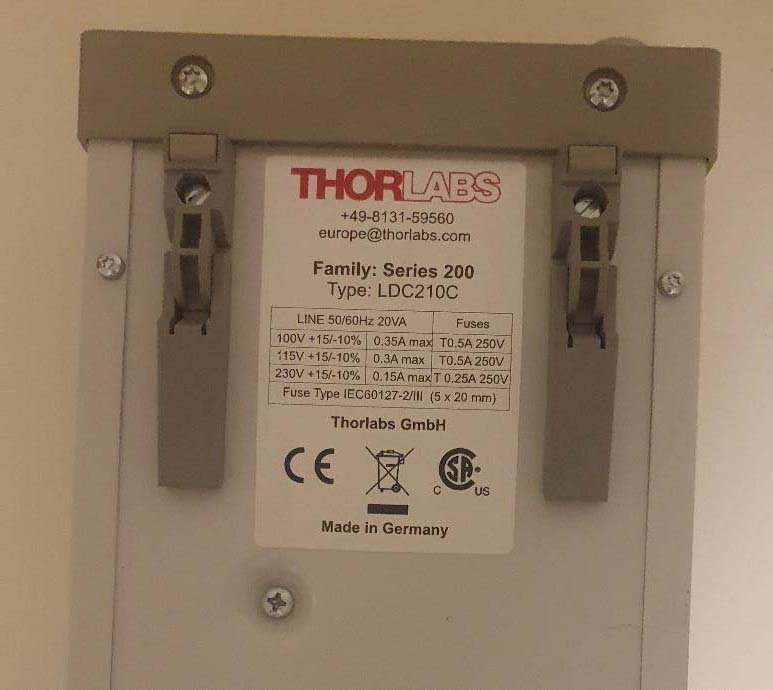 Foto Verwendet THORLABS LDC 210C Zum Verkauf