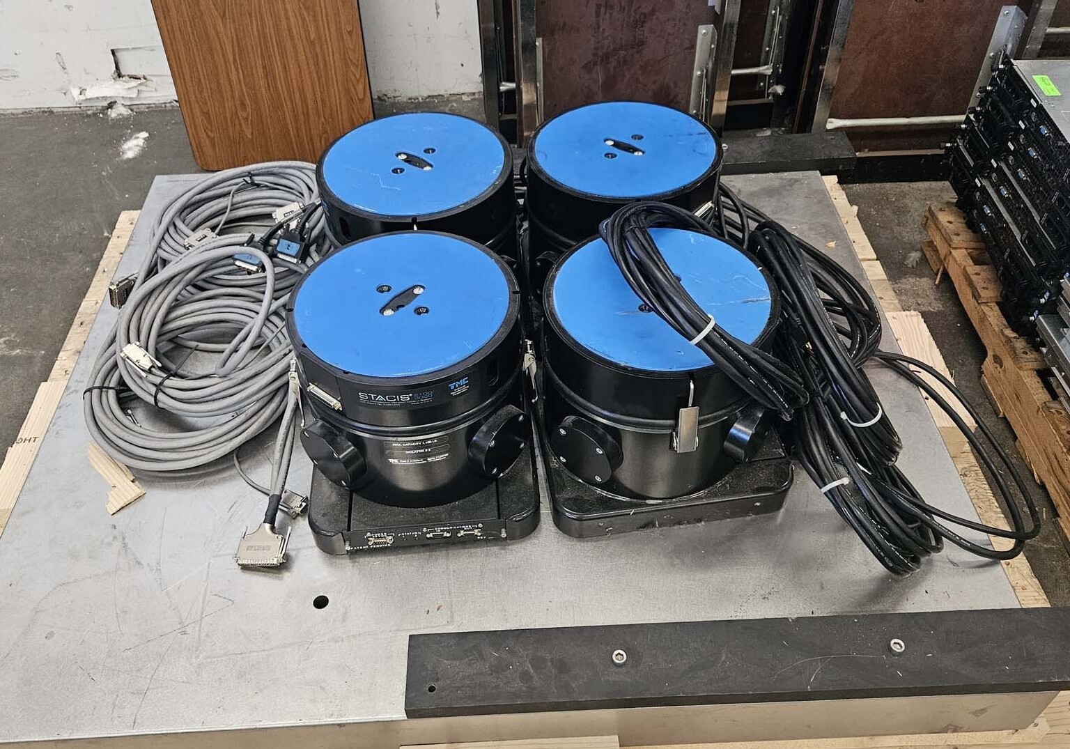 Photo Utilisé TMC Stacis 2100 / 3000 À vendre