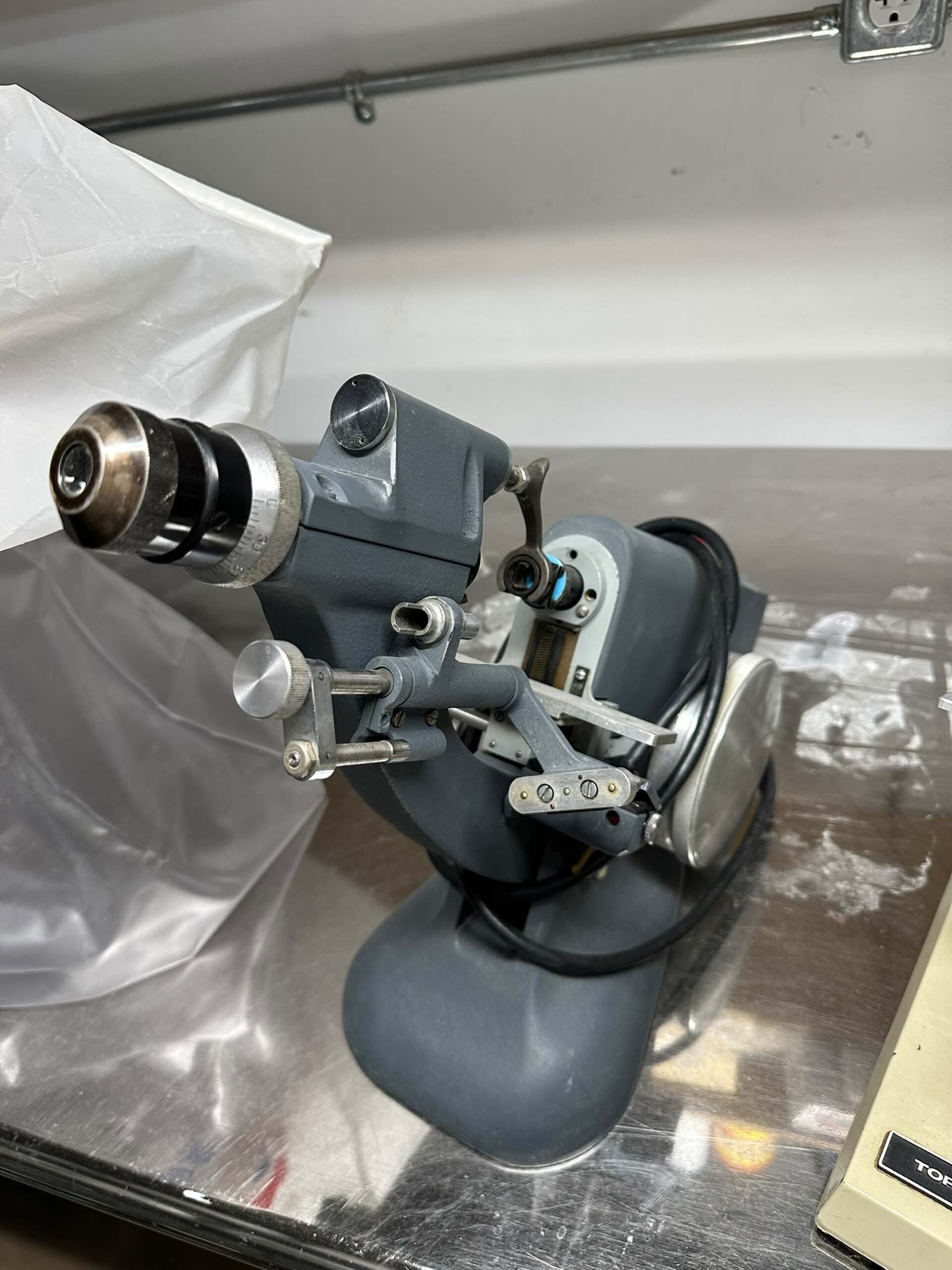 圖為 已使用的 TOPCON LM-3B 待售