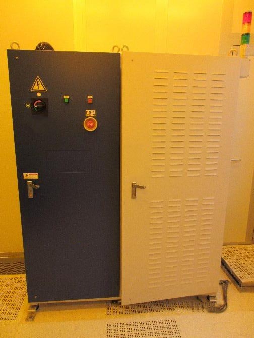 Foto Verwendet TOSHIBA / NUFLARE EBM 4000B Zum Verkauf